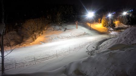 2011-02-10 Travel to Hirafu and skiing 24.jpg