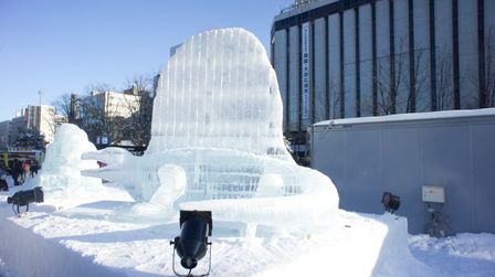 2011-02-11 Sapporo Snow Festival 04.jpg