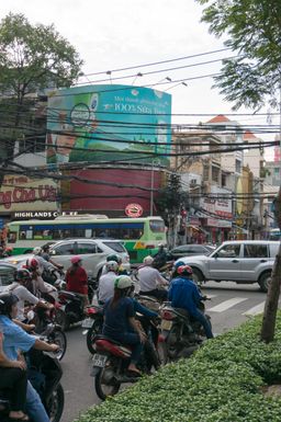 2014-12-22 Vietnam Saigon 15.jpg