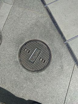 2018-02-07-Man-Holes-017.jpg